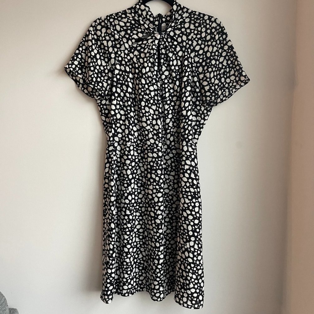 Banana Republic Keyhole High Neck Business Dress